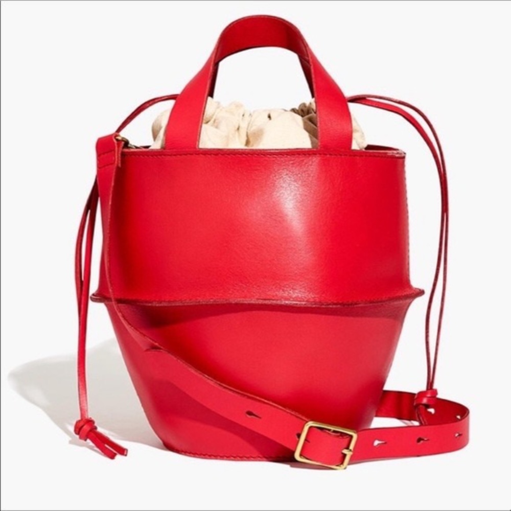 Madewell austin bucket bag - red